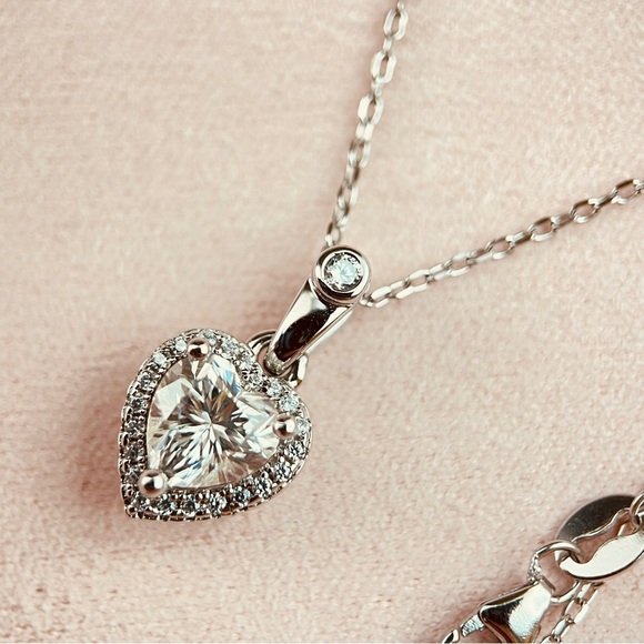 Jewelry - 1.16ctw S925 Moissanite Pendant Necklace Heart with Halo 18K Plate